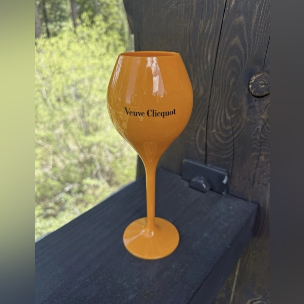 Veuve Clicquot Orange Acrylic Champagne Flute Goblets x 4 New Set of 4